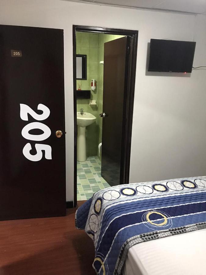 Hostal El Eden Manizales Eksteriør bilde